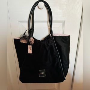 Bag totes from Victoria’s secret’s is new